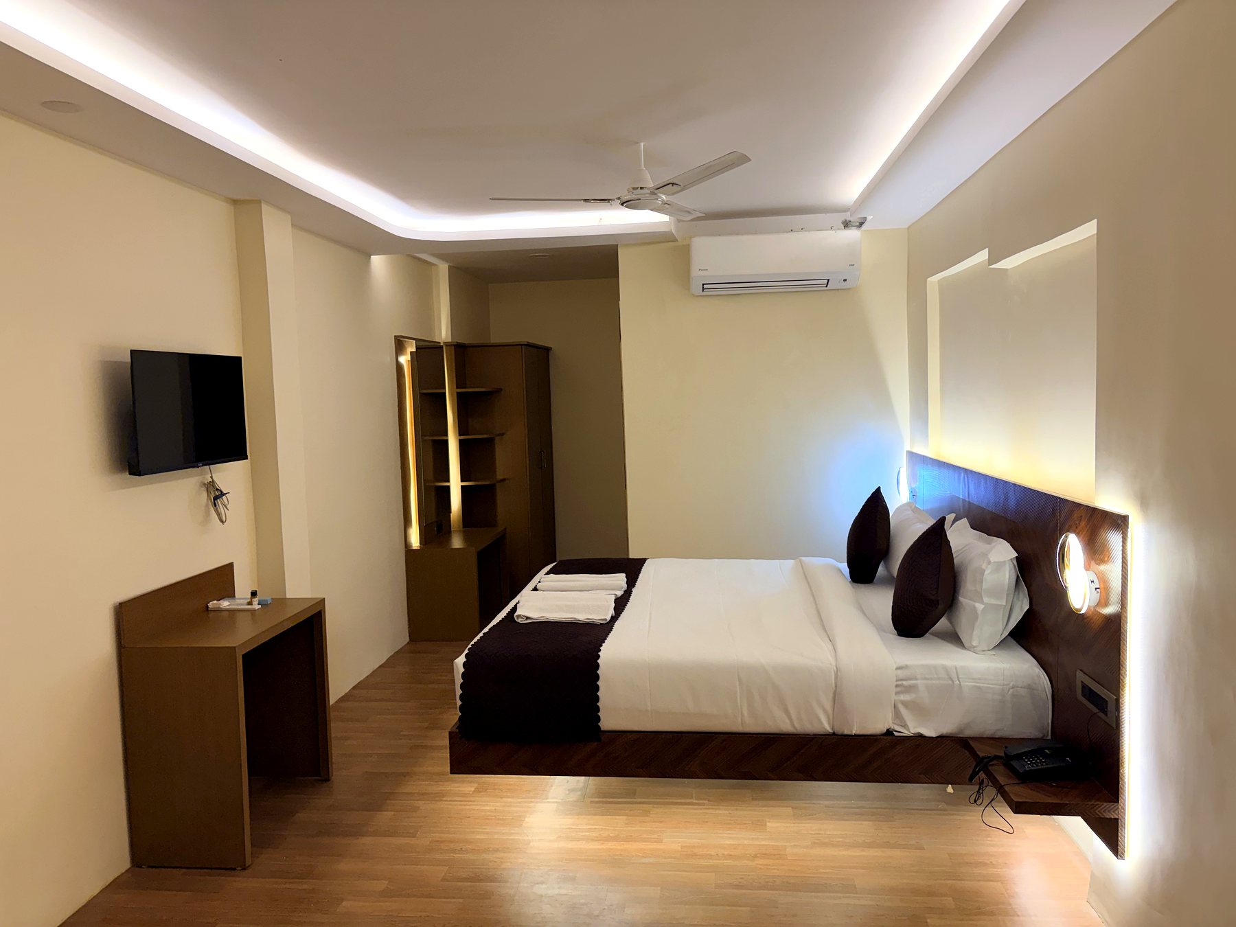 Junior Executive Room